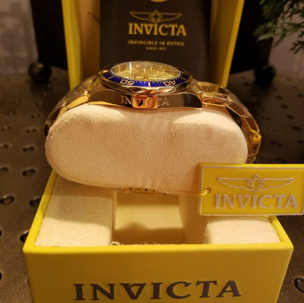 Invicta 18K Gold Plated Watch - Picture 4 of 8